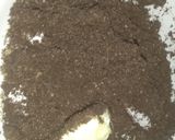 A picture of step 2 of Oreo cheese cake.