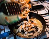 Foto del paso 3 de la receta: Orillas de pan con ajo