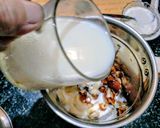 केला खजूर ड्राईफ्रूट्स स्मूदी रेसिपी चरण 2 फोटो