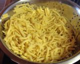 A picture of step 5 of Peter's Käsespätzle.
