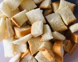 Foto langkah ke 1 dari resep Cinnamon Bread Pudding.