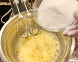 Foto del paso 3 de la receta: Pastel con sabor a Panettone (Cake with Panettone flavor)