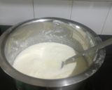 A picture of step 7 of Homemade ghee or Clarified butter.