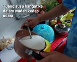 Foto langkah ke 5 dari resep Plain Yoghurt Homemade.