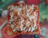 A picture of step 5 of Bread Pizza Without Fire.