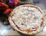 A picture of step 4 of Instant Cheesy Pan Pizza.