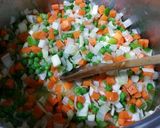 Foto del paso 1 de la receta Guiso de Salchichas, Papas y Verduritas