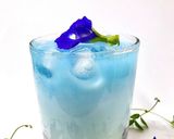 A picture of step 6 of Tubtim Krob in Butterfly Pea Flower Tea Latte.