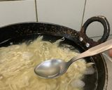 A picture of step 3 of Kids friendly Hakka noodles.