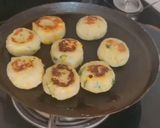 A picture of step 4 of Raw Banana & Corn Ragda Pattice.