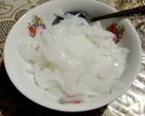 Foto langkah ke 1 dari resep Cocopandan Coconut Jelly Ice.