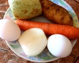 Foto del paso 1 de la receta: Tortilla de Vegetales y Pollo al Curry con Champignone🥕🥒🥔🍗😋