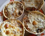 Foto del paso 5 de la receta: Tartaletas de pescado con queso!!