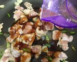 รูปขั้นตอนการทำที่ 2 ของ ข้าวกะเพราไก่ไข่ดาว