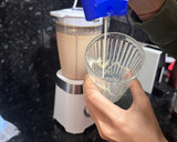 Foto del paso 5 de la receta: Frappé de café sabor caramelo refrescante🧋🟤🧊