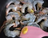 Foto langkah ke 1 dari resep Udang mentega.