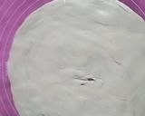 A picture of step 3 of Lacha paratha.