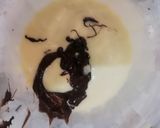 A picture of step 2 of Oreo brownies.