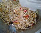 A picture of step 5 of Tumis tauge.