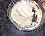 A picture of step 2 of Masala idli.