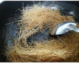 A picture of step 2 of Sheer Khurma.