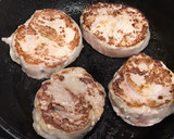 Foto del paso 5 de la receta: Filetes con salsa “Suya” y guarnición