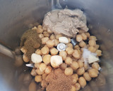 Foto del paso 2 de la receta: Hummus de garbanzos clásico