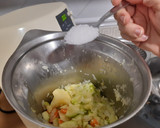Foto del paso 4 de la receta: Crema o puré de calabacín en Thermomix TM21