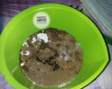Foto langkah ke 3 dari resep Bolu Kukus Coklat Mekar No Telur No Mixer.