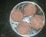A picture of step 6 of Ragi idiyappam.
