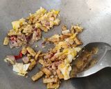 Foto langkah ke 3 dari resep Nasi Goreng Tempe.