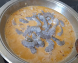 Foto del paso 4 de la receta: Langostinos al curry con orejones