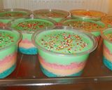 Foto langkah ke 6 dari resep Rainbow dessert box 🌈.