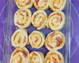 Foto langkah ke 9 dari resep Sucuk & Cheese Rolls (Roti Pizza Gulung).