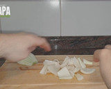 Foto del paso 4 de la receta: Brochetas de cerdo