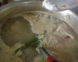 Foto langkah ke 5 dari resep W3. Soto Ayam Kuah Putih.
