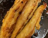 A picture of step 2 of Besan Mirchi Bharwa.