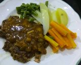 Foto langkah ke 4 dari resep Sirloin steak.