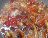 Foto langkah ke 3 dari resep Gongso Ayam Suwir.