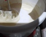 Foto langkah ke 5 dari resep Bolu Tiwul Tepung Singkong (Tepung gaplek).