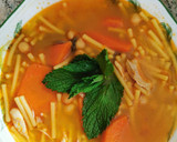 Foto del paso 3 de la receta: Sopa de pollo