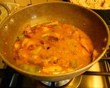 A picture of step 5 of Potato tomato panneer masala.