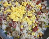 Foto langkah ke 5 dari resep Nasi Goreng Ceria ala susan #maree.