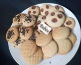 A picture of step 8 of Different cookie designs.