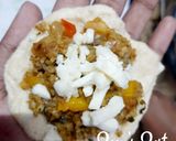 A picture of step 4 of Buns with Lamb Mince and Bell Peppers.