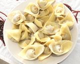 Foto langkah ke 2 dari resep Wonton Soup Noodles.