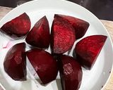 Foto langkah ke 1 dari resep Bubur Singkong Beetroot.