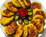 عکس مرحله 2 از دستور کتلت مرغ و نخود