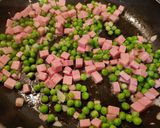 Foto del passaggio 2 della ricetta Riso cantonese