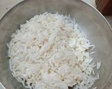 દૂધપાક(dudhpaak recipe in Gujarati) રેસીપી સ્ટેપ2ફોટો
